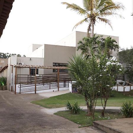 Hotel Pousada Marra Catalao Bagian luar foto