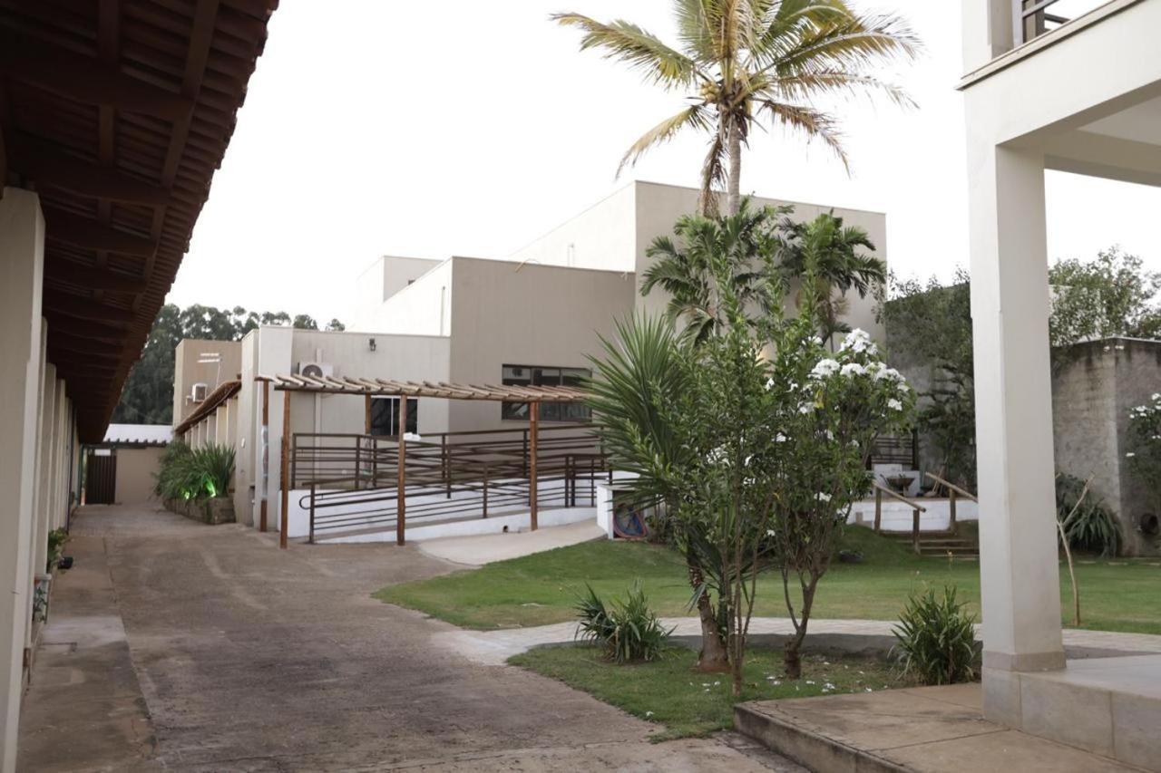 Hotel Pousada Marra Catalao Bagian luar foto